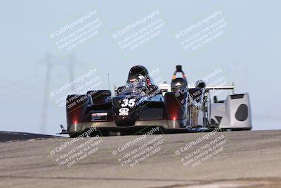 media/Oct-26-2025-CalClub SCCA (Sun) [[8ce1e69566]]/Group 3/Grapevine/